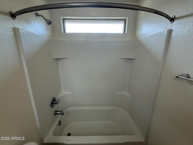 7258 W PALMAIRE Avenue, Glendale, AZ 85303