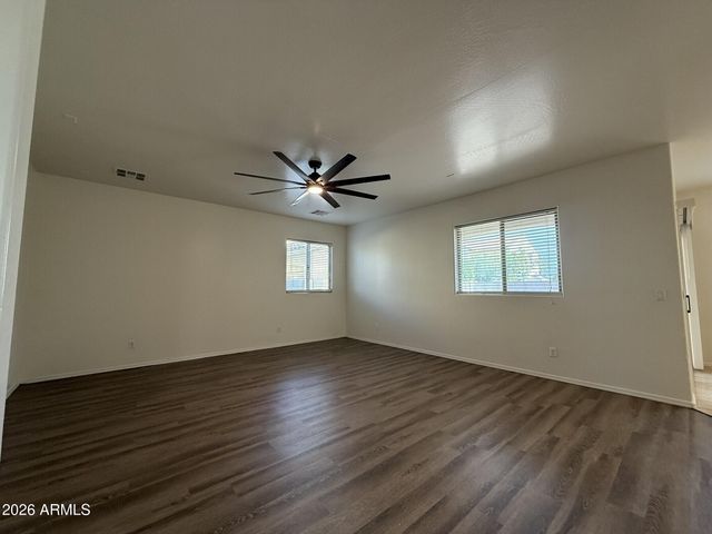 7258 W PALMAIRE Avenue, Glendale, AZ 85303