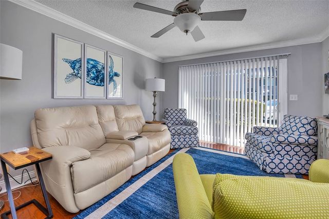 850 Mallery Street 3E, St Simons Island, GA 31522