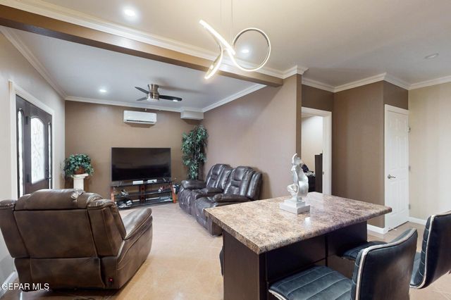 906 TURNEY Drive, El Paso, TX 79902