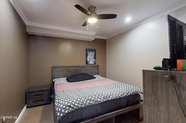 906 TURNEY Drive, El Paso, TX 79902