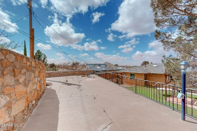 906 TURNEY Drive, El Paso, TX 79902