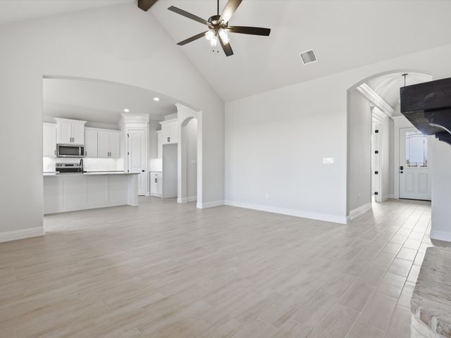 829 Haley Street, Springtown, TX 76082