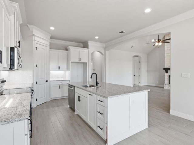 829 Haley Street, Springtown, TX 76082