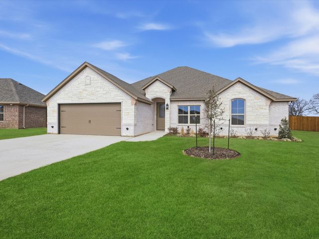 829 Haley Street, Springtown, TX 76082