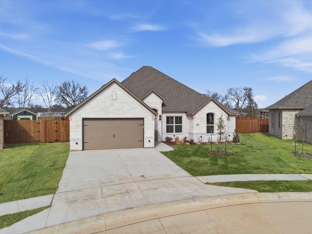 829 Haley Street, Springtown, TX 76082