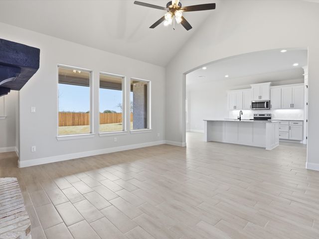 829 Haley Street, Springtown, TX 76082