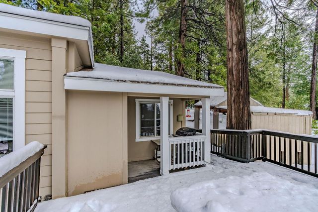 25630 Overland Dr, Volcano, CA 95689