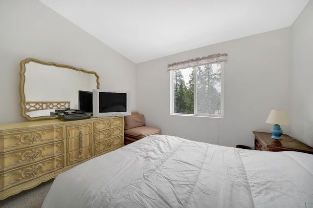 25630 Overland Dr, Volcano, CA 95689
