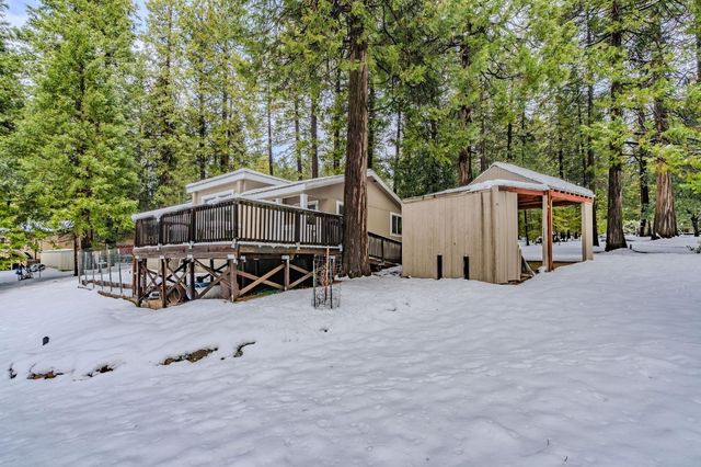 25630 Overland Dr, Volcano, CA 95689