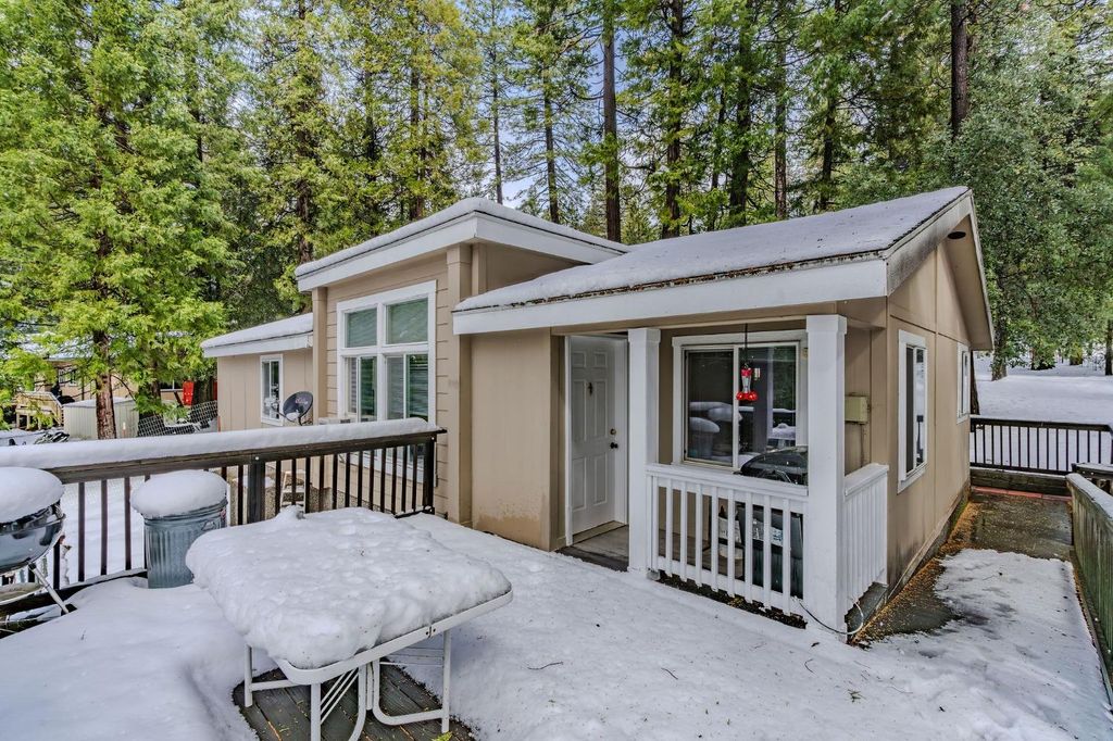 25630 Overland Dr, Volcano, CA 95689