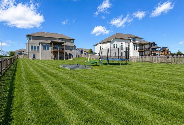 9411 NE 98th Terrace, Kansas City, MO 64157