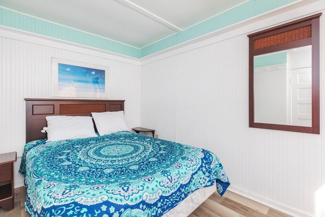 12 Manchester Street, Hampton, NH 03842
