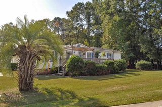 527 Folly Estates Dr., Myrtle Beach, SC 29588