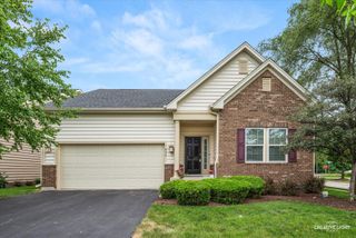 1648 COLCHESTER Lane, Aurora, IL 60505