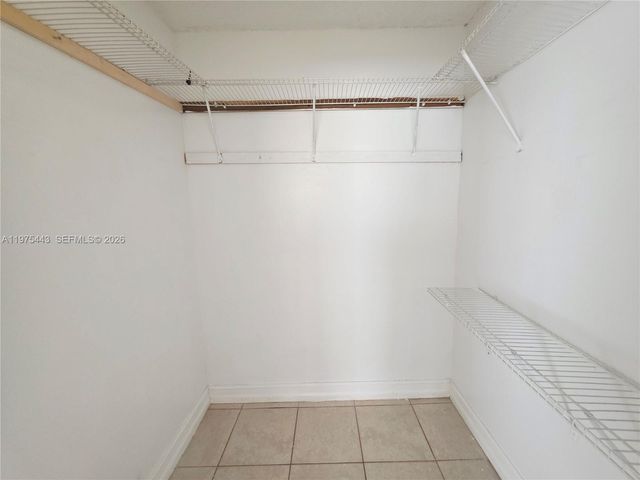 4160 NW 21st St 124D, Lauderhill, FL 33313