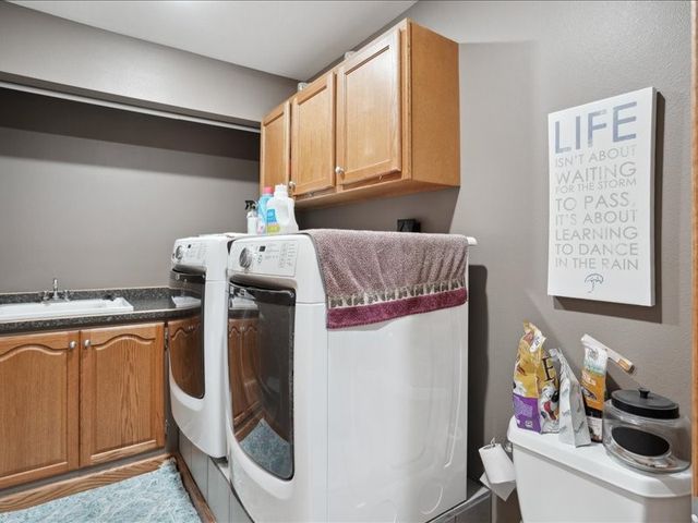 3752 Lacina Drive SW, Iowa City, IA 52240