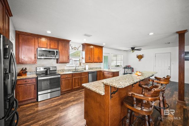 23915 County Road 85, Robertsdale, AL 36567