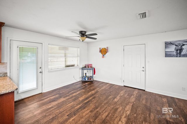 23915 County Road 85, Robertsdale, AL 36567