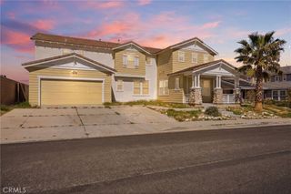 13184 Mammoth, Hesperia, CA 92344