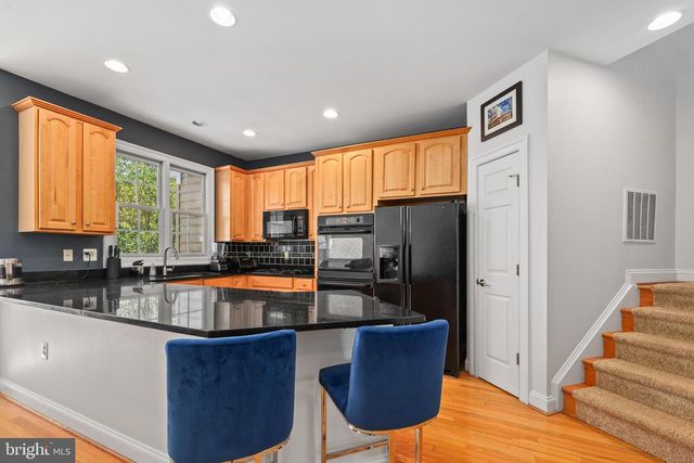6806 WITTON CIR, Gainesville, VA 20155