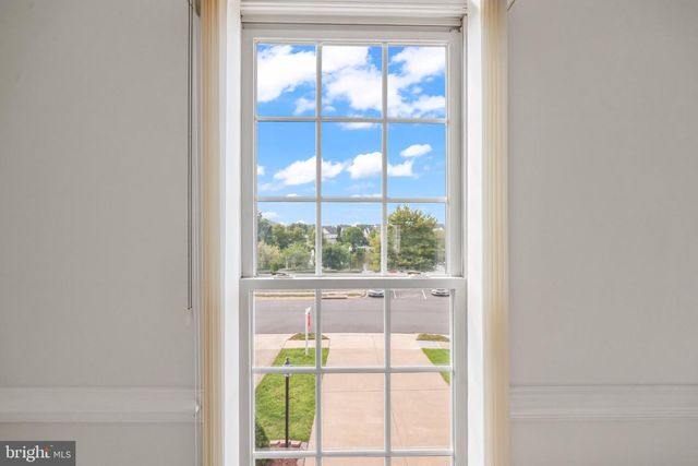 6806 WITTON CIR, Gainesville, VA 20155