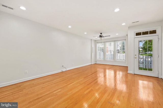 6806 WITTON CIR, Gainesville, VA 20155