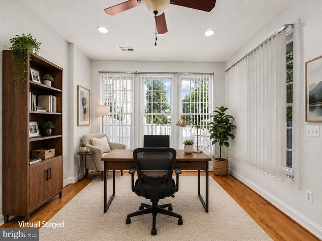 6806 WITTON CIR, Gainesville, VA 20155