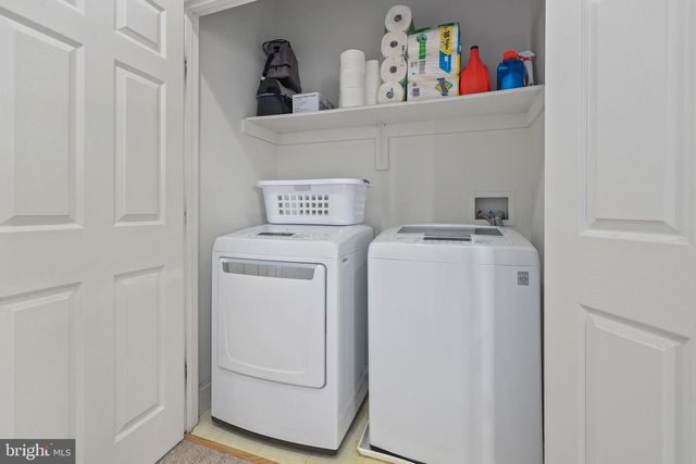 6806 WITTON CIR, Gainesville, VA 20155