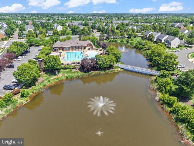 6806 WITTON CIR, Gainesville, VA 20155