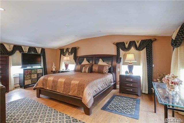 3315 167TH, Flushing, NY 11358