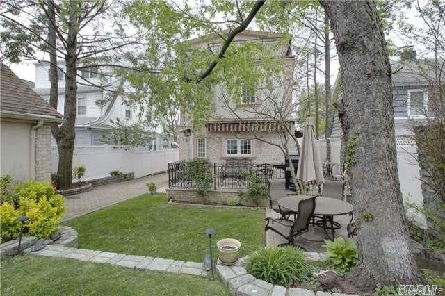 3315 167TH, Flushing, NY 11358