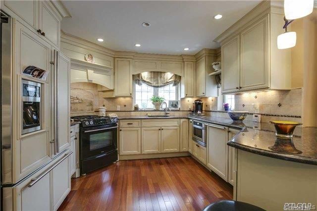 3315 167TH, Flushing, NY 11358