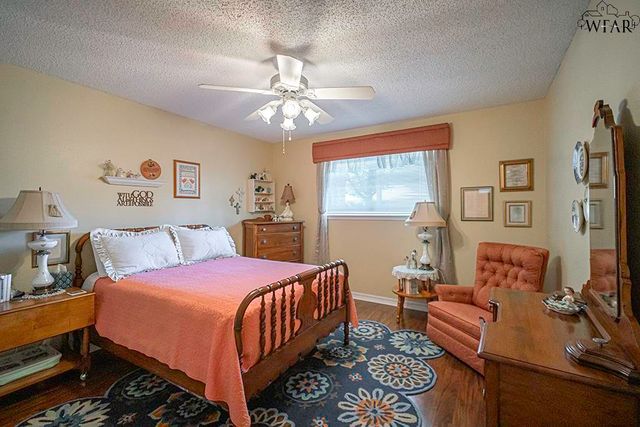 2513 N ELMWOOD CIRCLE, Wichita Falls, TX 76308