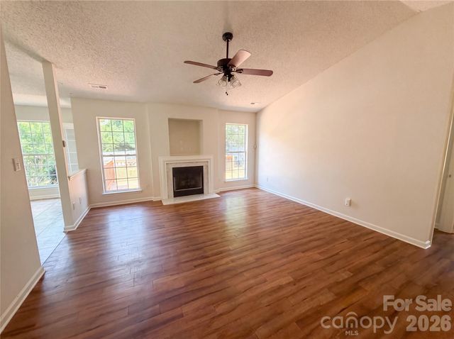6318 Whispering Brook Court, Charlotte, NC 28216