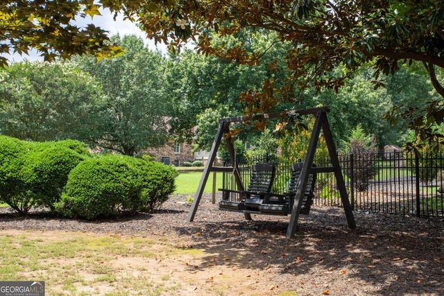 1540 Winding Creek Circle, Snellville, GA 30078