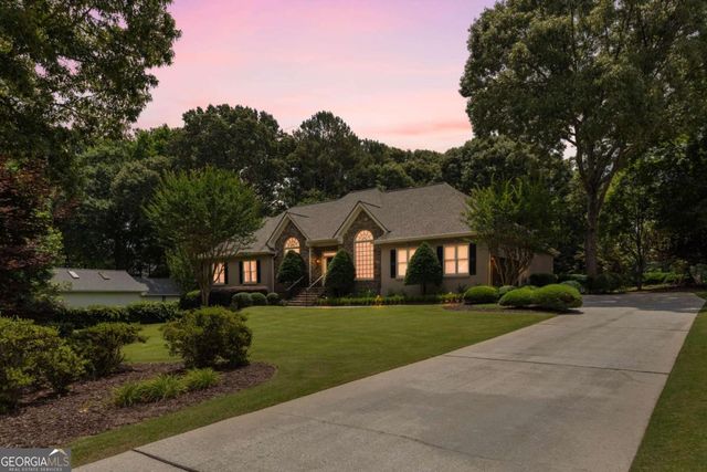 1540 Winding Creek Circle, Snellville, GA 30078