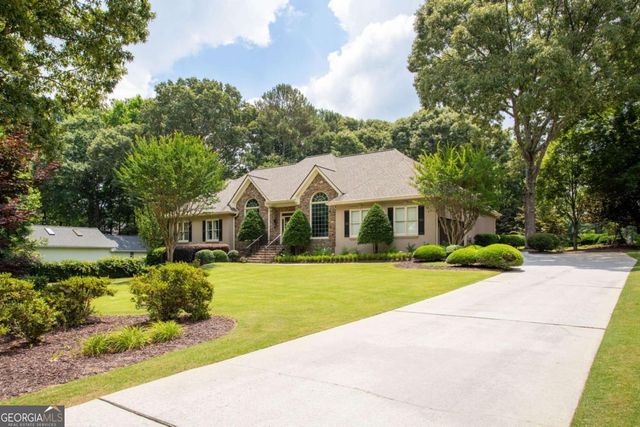 1540 Winding Creek Circle, Snellville, GA 30078