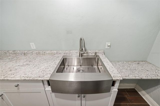 2504 SW 170TH STREET, Newberry, FL 32669