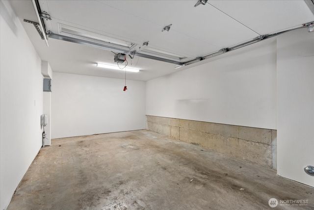 966 N Allen Place, Seattle, WA 98103