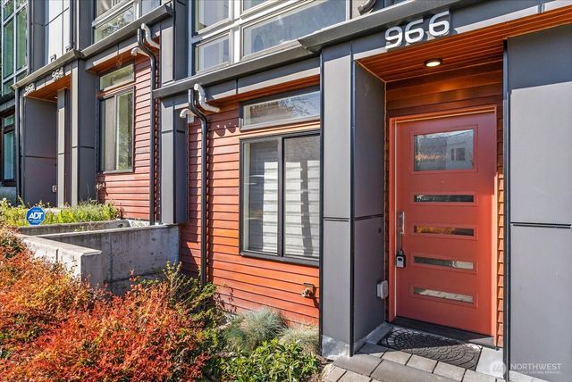 966 N Allen Place, Seattle, WA 98103