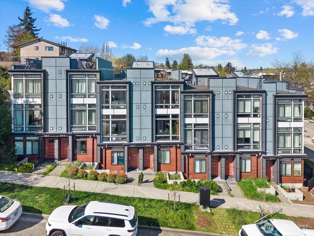 966 N Allen Place, Seattle, WA 98103