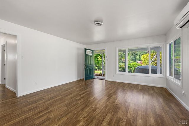 431 Sexton Rd, Sebastopol, CA 95472