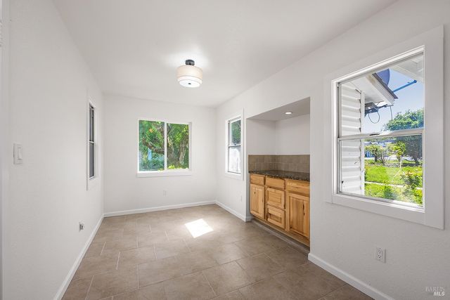 431 Sexton Rd, Sebastopol, CA 95472