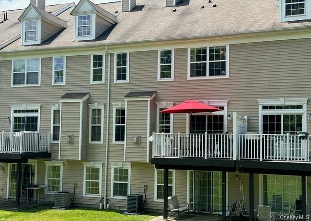 5 Case Court, Monroe, NY 10950