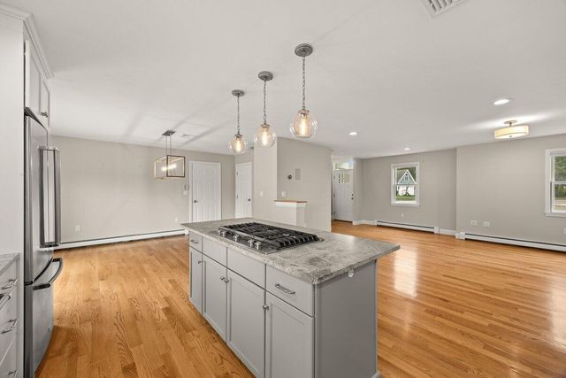 20 Harvest Lane, Braintree, MA 02184