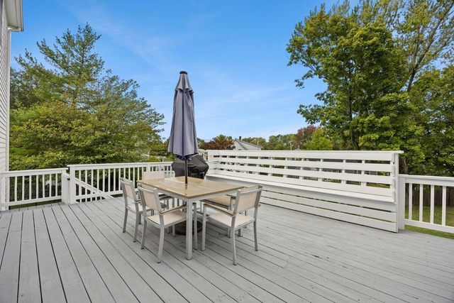 20 Harvest Lane, Braintree, MA 02184