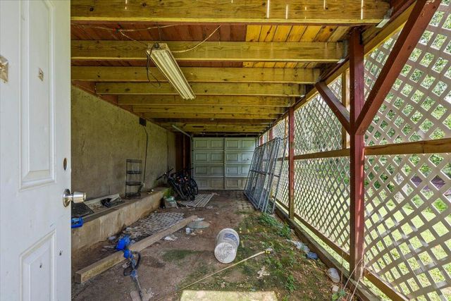 6 Wayne Lane, Rossville, GA 30741