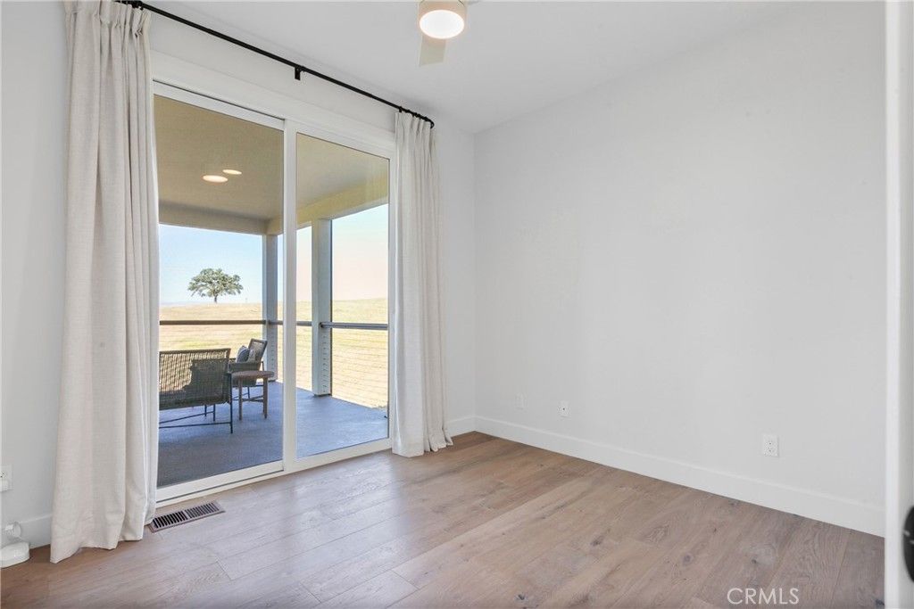 Image 32 of property listing at 1232 Kapareil, Paso Robles, CA 93446