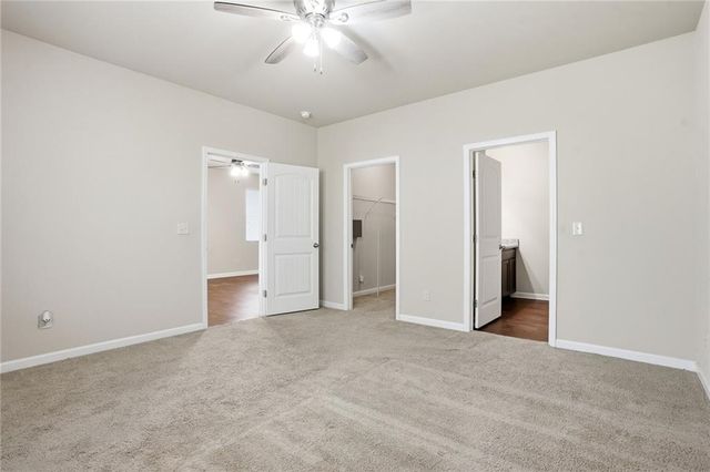 813 Blue Hill Lane, Atlanta, GA 30349